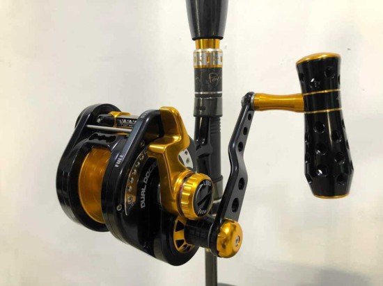 UNDERHEAD PE5 reel Black/Gold- left hand 